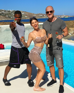 Amanda Cerny feet photo thumbnail