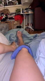 Amanda Cerny feet photo thumbnail
