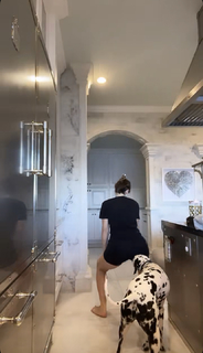 Amanda Cerny feet photo thumbnail