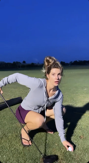 Amanda Cerny feet photo thumbnail