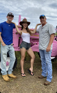 Amanda Cerny feet photo thumbnail