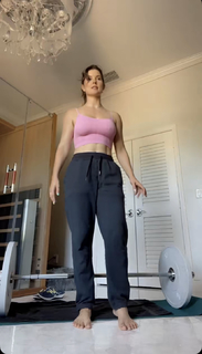 Amanda Cerny feet photo thumbnail