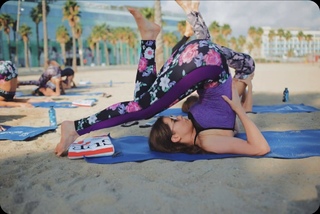 Amanda Cerny feet photo thumbnail