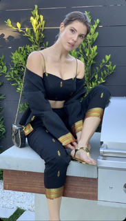 Amanda Cerny feet photo thumbnail