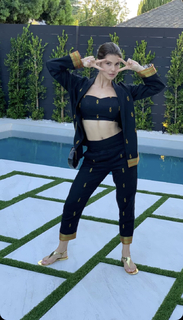 Amanda Cerny feet photo thumbnail