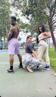 Amanda Cerny feet photo thumbnail