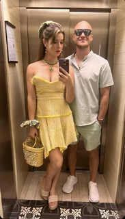 Amanda Cerny feet photo thumbnail