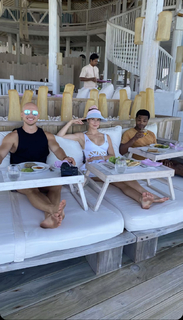 Amanda Cerny feet photo thumbnail