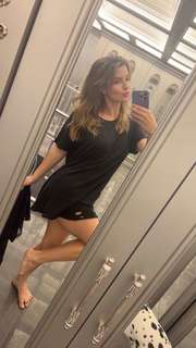 Amanda Cerny feet photo thumbnail