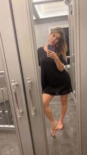 Amanda Cerny feet photo thumbnail