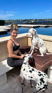 Amanda Cerny feet photo thumbnail