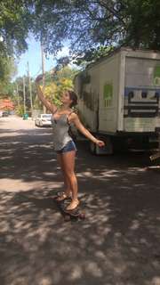 Amanda Cerny feet photo thumbnail