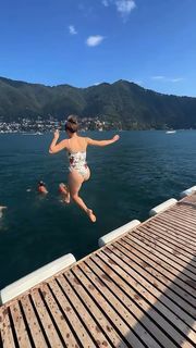 Amanda Cerny feet photo thumbnail