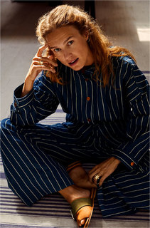 Amanda Collin feet photo 3