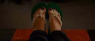 Amanda Crew feet photo thumbnail