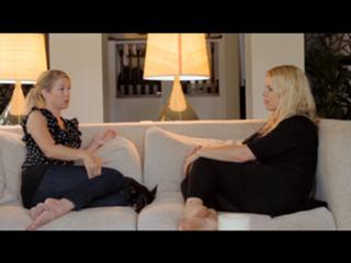 Amanda De Cadenet feet photo 18