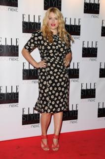 Amanda De Cadenet feet photo 9
