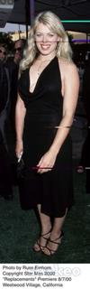 Amanda De Cadenet feet photo 7