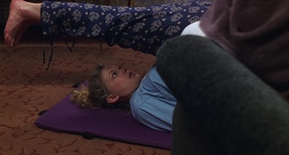Amanda Detmer feet photo 10