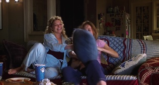Amanda Detmer feet photo 6