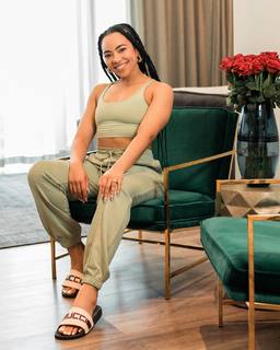 Amanda Du-Pont feet photo 1