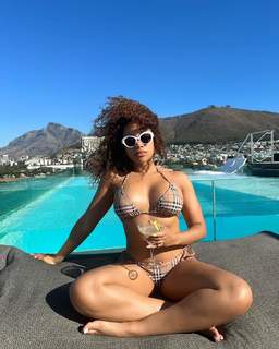 Amanda Du-Pont feet photo 6