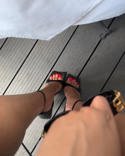 Amanda Du-Pont feet photo 16