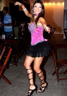 Amanda Françozo feet photo 10