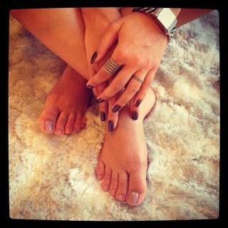 Amanda Françozo feet photo 7