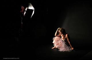 Amanda Fuller feet photo thumbnail