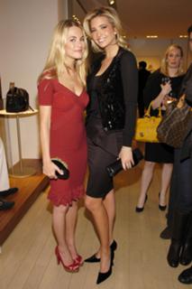 Amanda Hearst feet photo 19