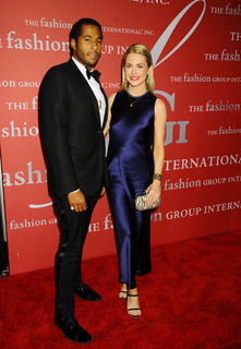 Amanda Hearst feet photo 7