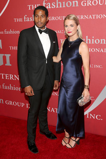 Amanda Hearst feet photo 5