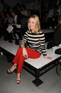Amanda Hearst feet photo 11