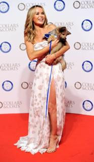 Amanda Holden feet photo thumbnail