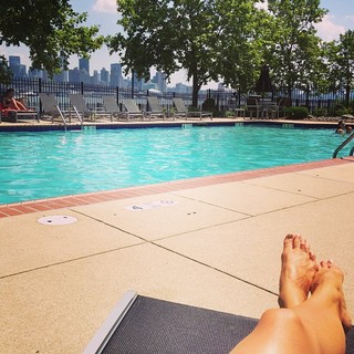 Amanda Kloots feet photo 3