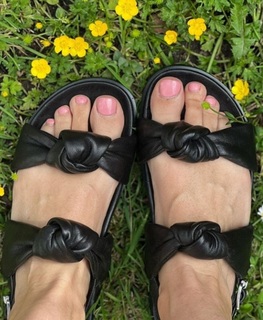 Amanda Lamb feet photo 3