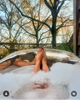 Amanda Lamb feet photo 14