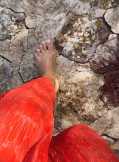 Amanda Lamb feet photo 3