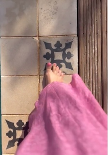 Amanda Lamb feet photo 20