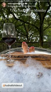 Amanda Lamb feet photo 5