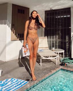 Amanda Li Paige feet photo 13