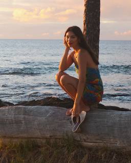 Amanda Li Paige feet photo 1