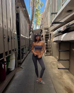 Amanda Li Paige feet photo 15