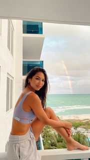 Amanda Li Paige feet photo 9