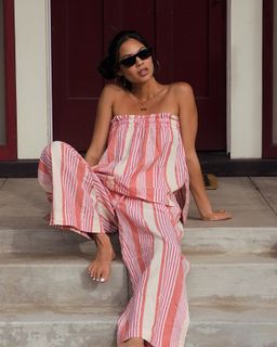Amanda Li Paige feet photo 9