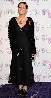 Amanda Mealing feet photo 19