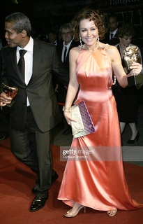 Amanda Mealing feet photo 15