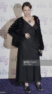 Amanda Mealing feet photo 14