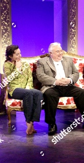 Amanda Mealing feet photo 9